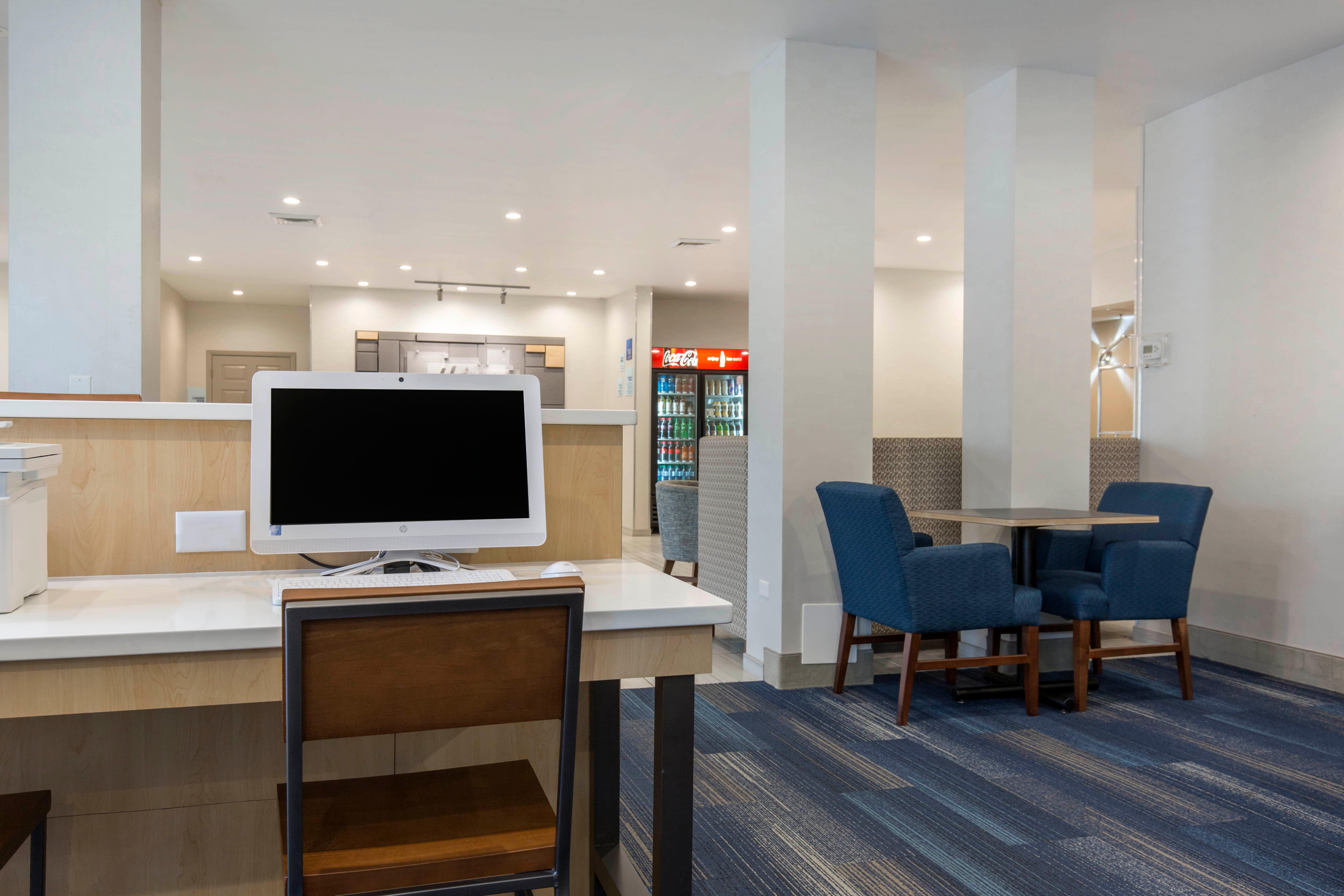Holiday Inn Express And Suites Chicago West - St Charles By Ihg Saint Charles Eksteriør billede