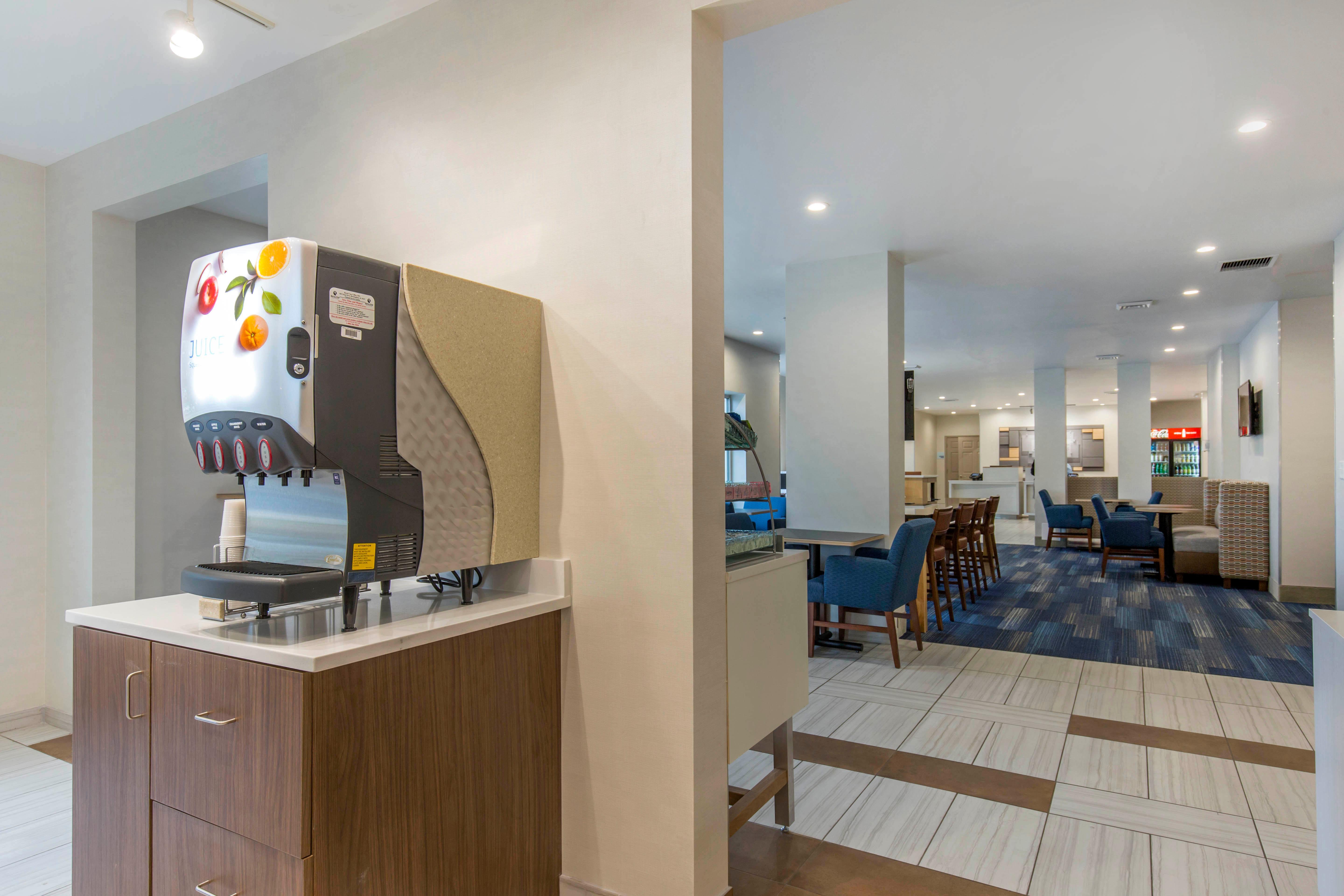 Holiday Inn Express And Suites Chicago West - St Charles By Ihg Saint Charles Eksteriør billede