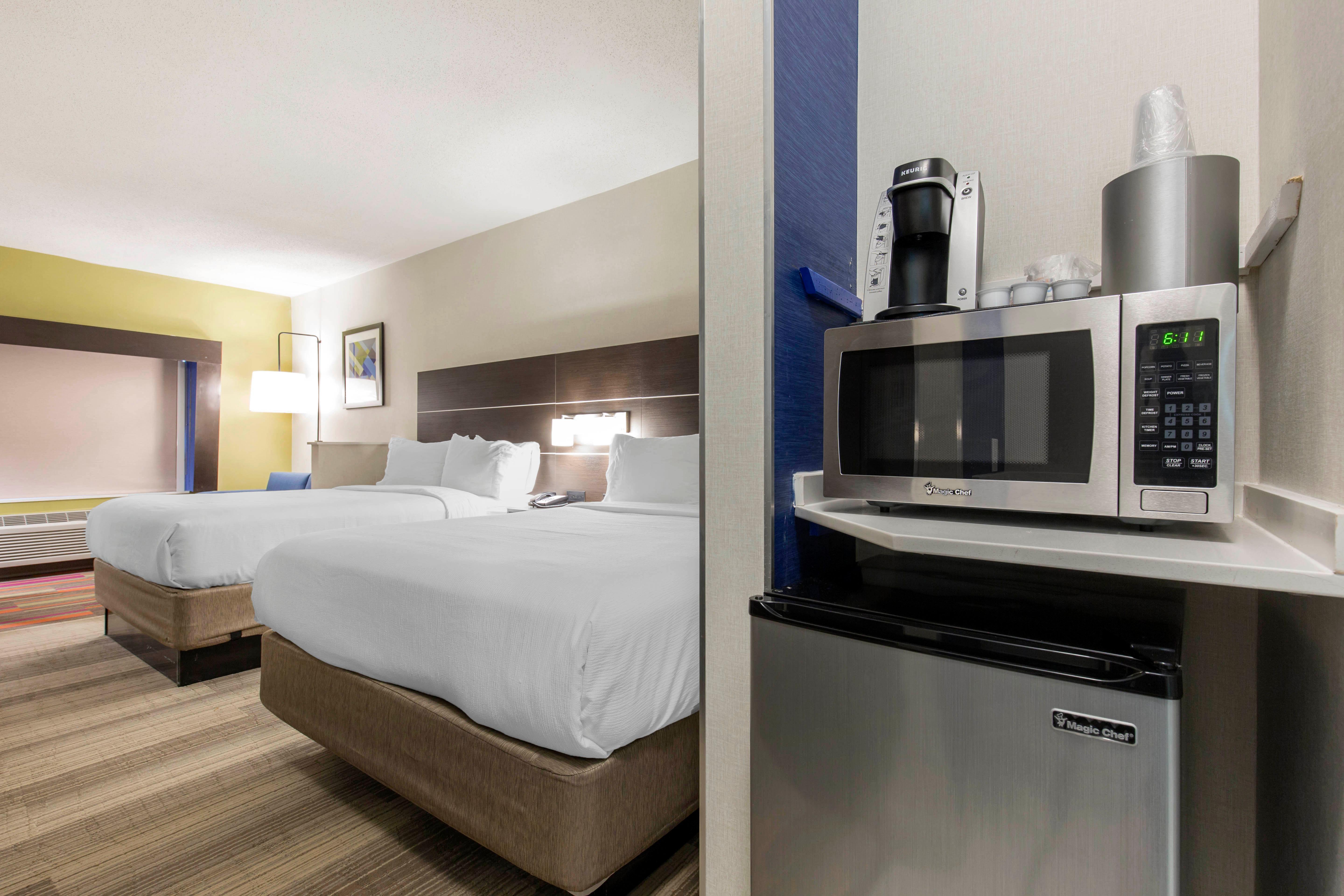 Holiday Inn Express And Suites Chicago West - St Charles By Ihg Saint Charles Eksteriør billede