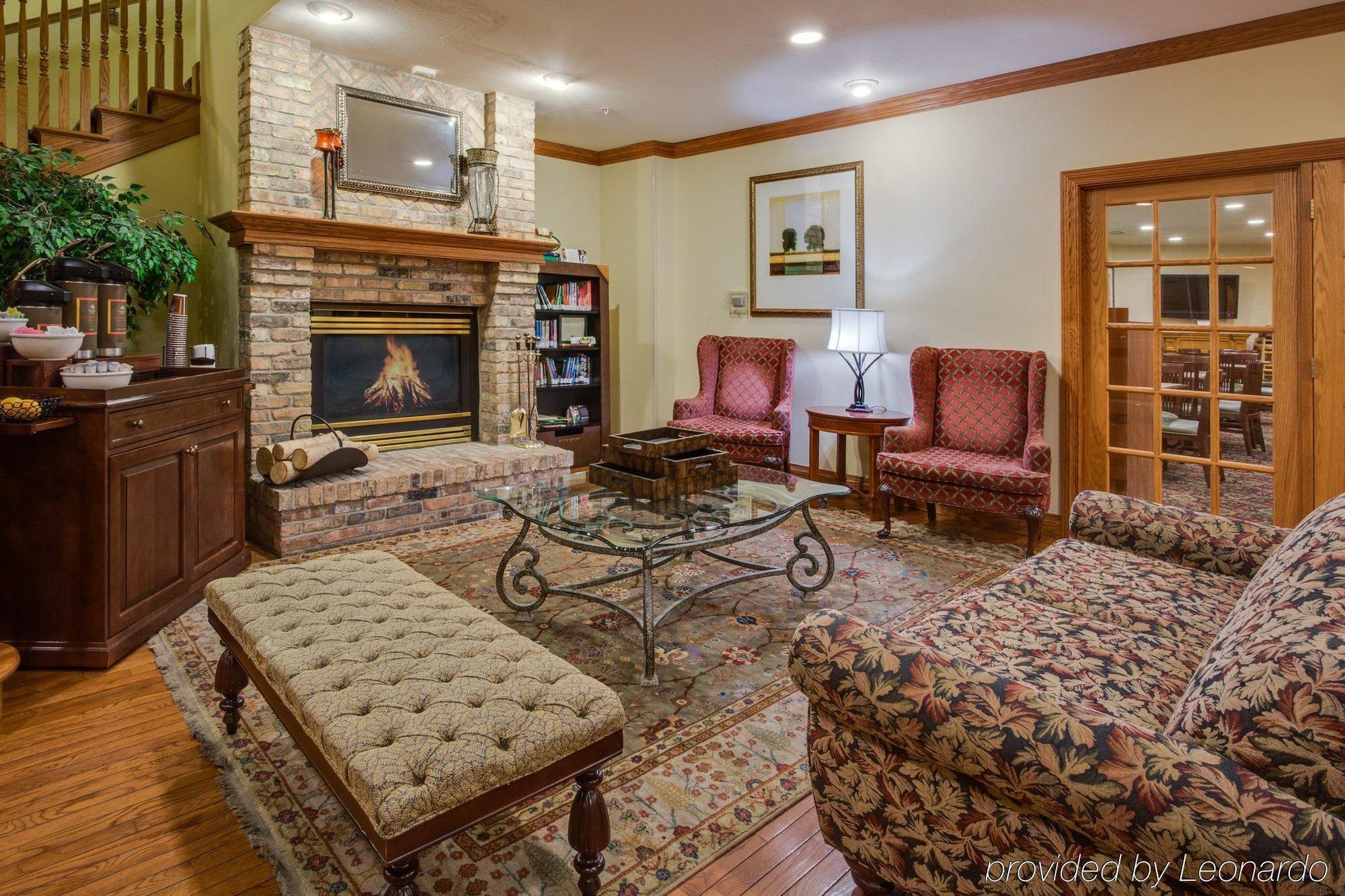 Holiday Inn Express And Suites Chicago West - St Charles By Ihg Saint Charles Eksteriør billede